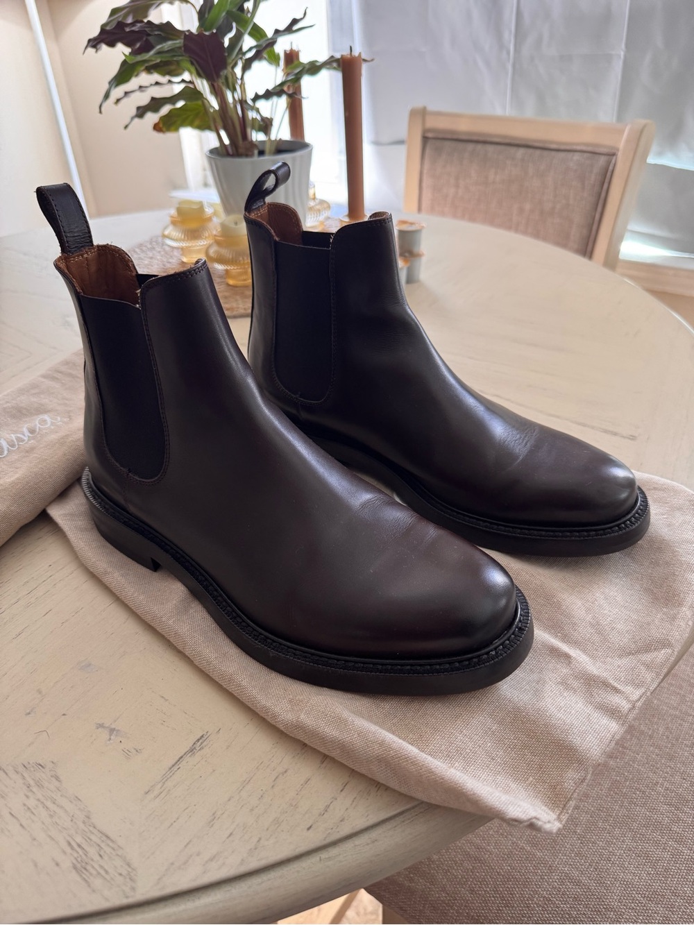 Men's Chelsea Boots — Black Leather